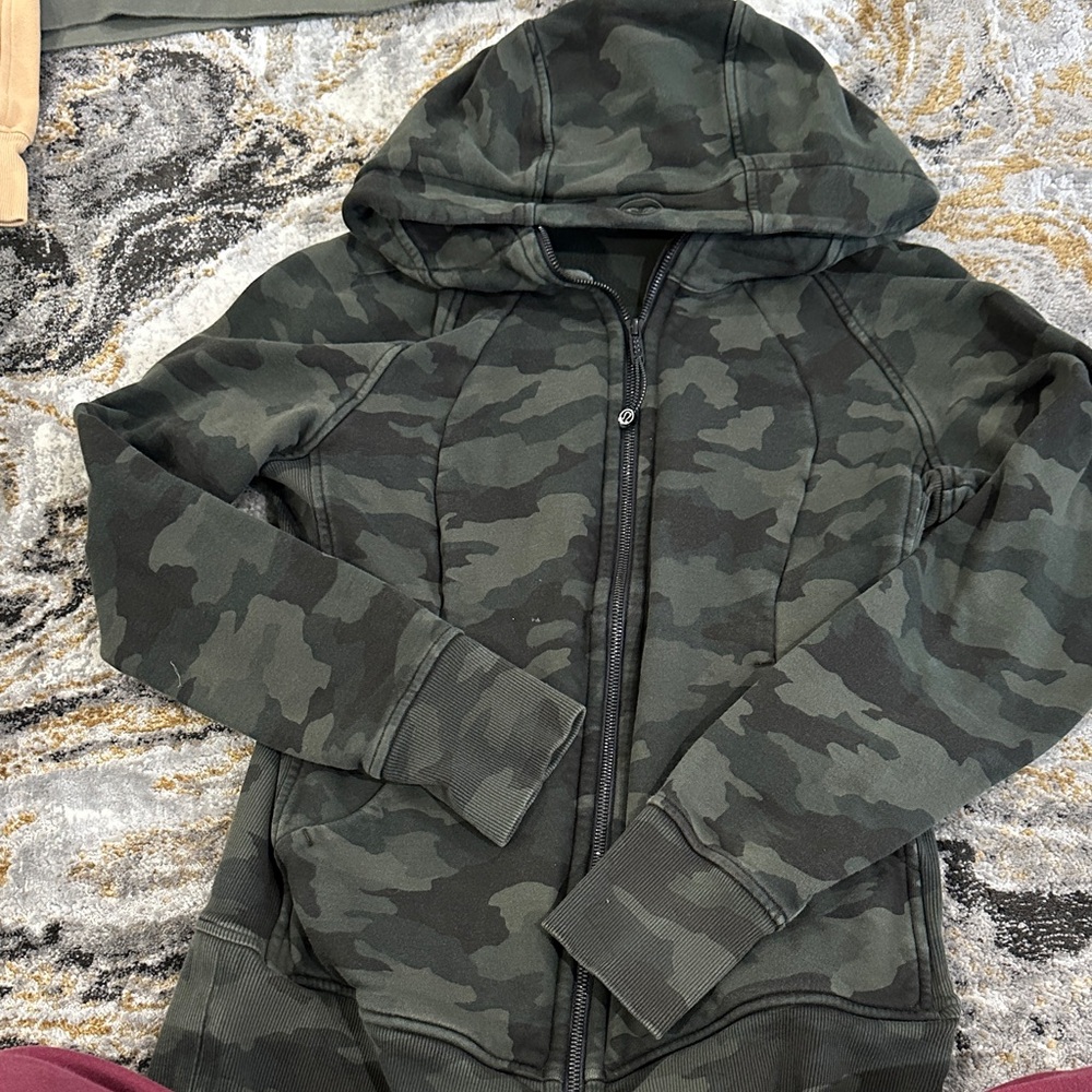 lululemon athletica Dark Camouflage Utility Jacket